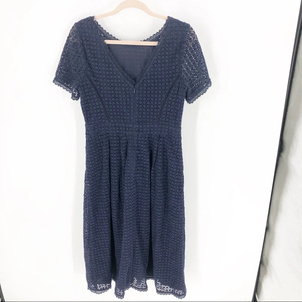 COPY - Boden Julieta Navy Lace Dress Sz 8 - Picture 9 of 11